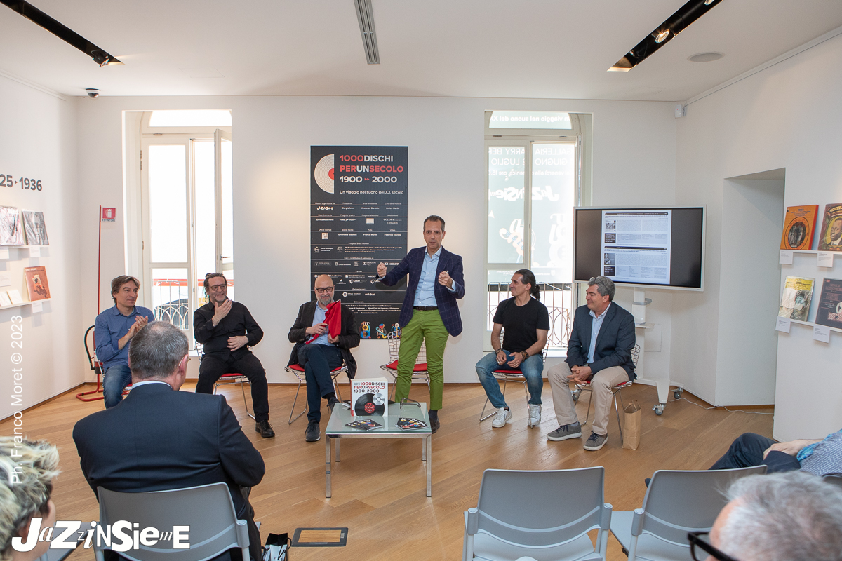 Conferenza stampa 1000 dischi per un secolo